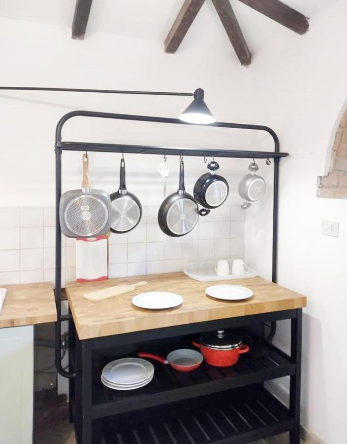 Relais Casale Il Poggetto - Oleandri By Zoom In Earth Apartment Cecina  Luaran gambar